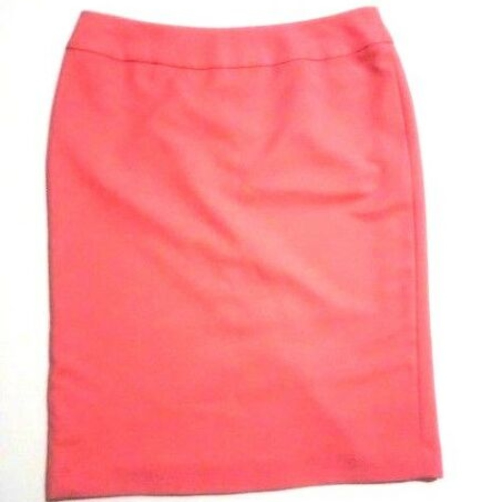9&CO Coral Pencil Skirt Size 8